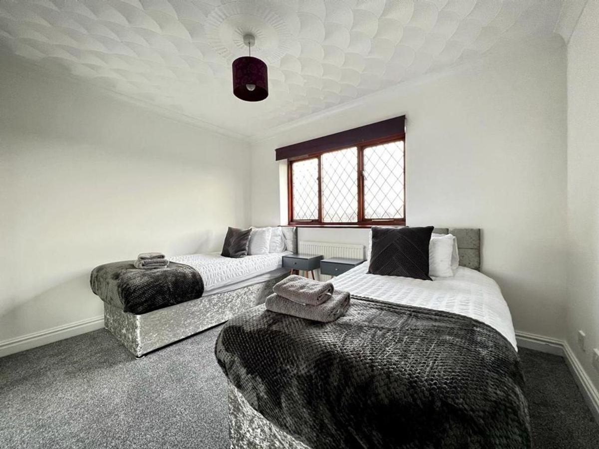 The Deja View House By Incredible Stay Peterborough Eksteriør billede